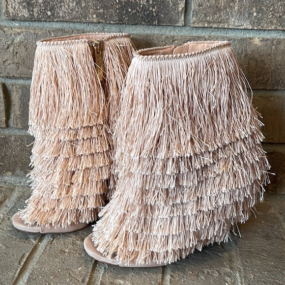 Nelly Bernal Mambo Champagne Fringe Open Toe Stiletto High Heels - Picture 7 of 12